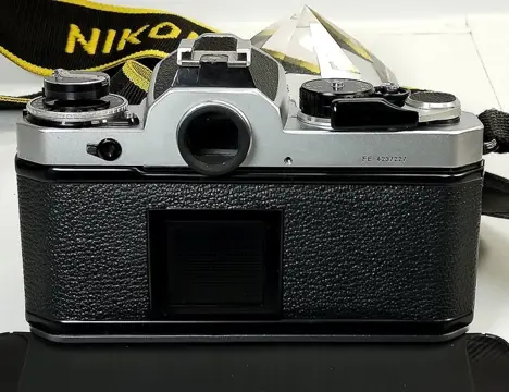 Nikon FE