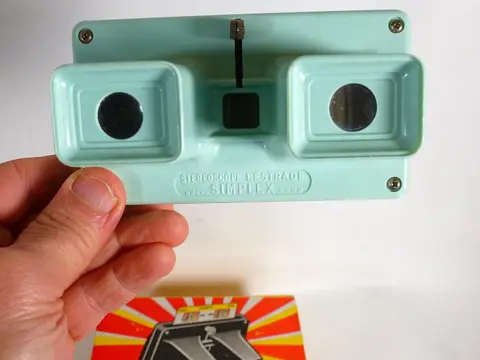 Lestrade viewers met stereokaarten, Zwitserland en dieren