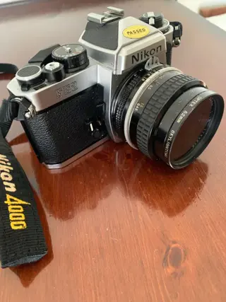 Nikon FE2 + Ai 50/1.8
