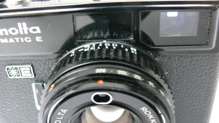 Minolta Hi Matic E black mit Rokkor QF 1.7 40mm