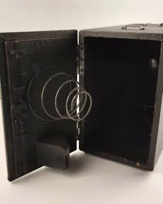 Beau Grand Box(french detecive camera)