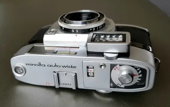 Minolta Auto Wide