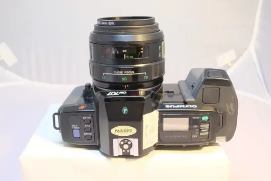 Olympus OM707 + 35-70mm/24 mm/28mm/70-210mm