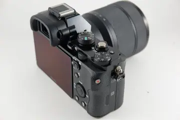 Sony A7 + FE Sony 28-70mm 3.5/5.6 + Borsa Sony