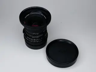 Hasselblad, Carl Zeiss Distagon 40mm F/4 T* FL-E groothoek objectief