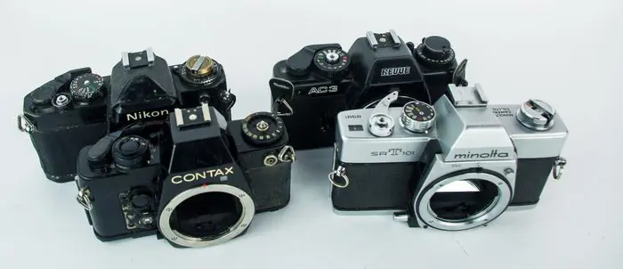 Contax, Minolta, Nikon, Revue Single lens Reflex cameras for enthusiastic AS IS