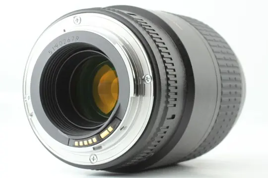 Canon EF 100mm F2.8 Macro USM