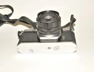 Pentax Asahi SP 500 met Super-Takumar 2/55mm + 28mm + 135mm + tussen ringen-converter-boeken etc.