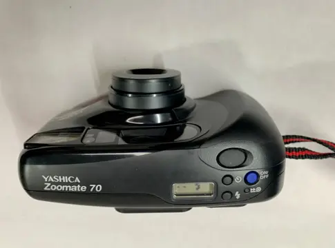 Yashica Zoomate 70 (1996)