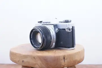 Olympus OM-1 + F Zuiko Auto-S 1:1.8/50mm //VivitarMC Wide Angle 1:2.8/28