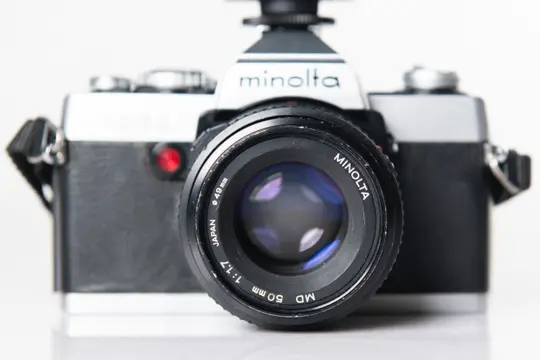 Minolta XG-1 & MD 50mm f1,7 & Metz 32CT3 flash