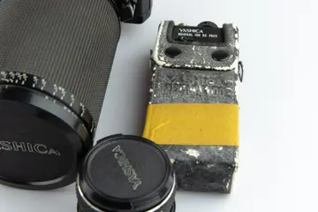 Yashica Medical 100, Yashica FR, + ML50mm F1.9