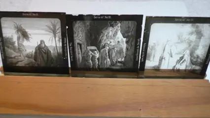 115 Glasdia's in zwartwit: "Die Bibel in Bilder" ( 8,2 x 8,2 cm)