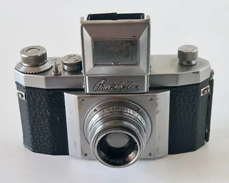 KW (KameraWerkstatten) Praktiflex (1939-1946) + Objectif Schneider Xenar 2,8/50mm