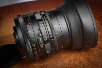Mamiya-Sekor 1: 4,5f= 140mm Macro C + zonnekap pour RB67