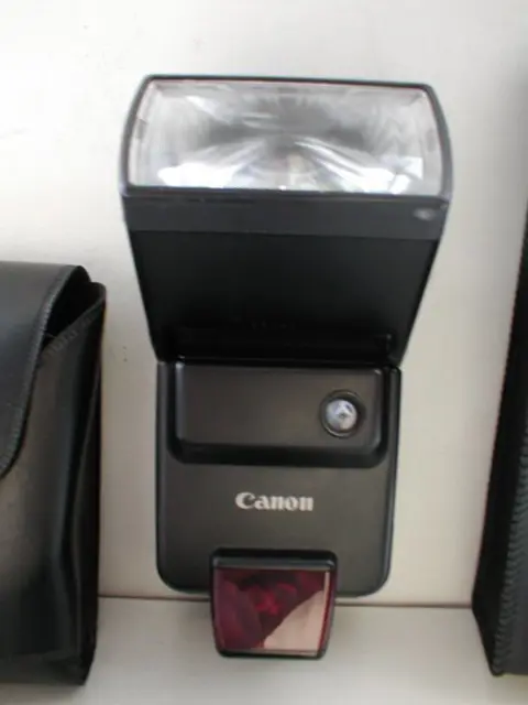 Canon Speedlite 200E / 300EZ / 420EZ flitsers voor EOS