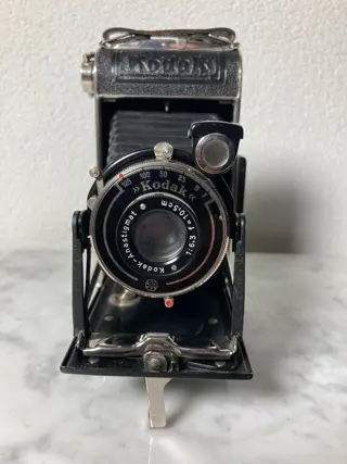 Kodak No1 Kodak junior- autographic en een Kodak junior 620 uit 1936