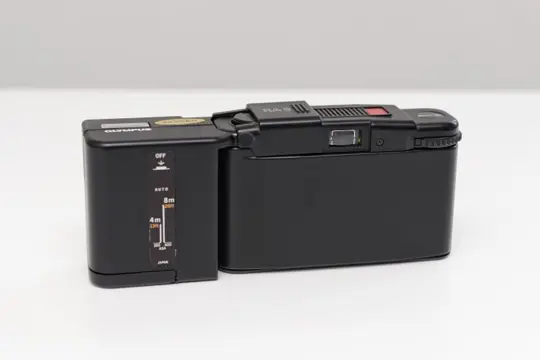 Olympus XA 2 + A16 + box