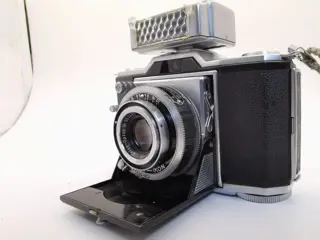 Zeiss Ikon Ikonta 522/24 + Tessar T 45 mm F2,8