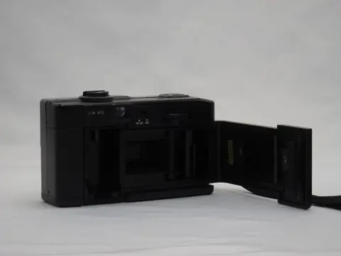 Fuji, Konica, Luxon Pop / MT100 / 35 TWF / DL 180