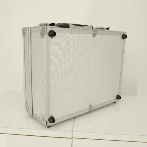 Aluminium Koffer (zilverkleurig)(6765)