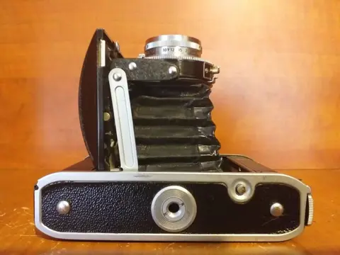 Voigtländer Perkeo I met VASKAR 1:4,5/75mm