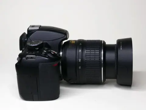 Nikon D3100 + AF-S 18-55/3.5-5.6G VR #TOP DSLR