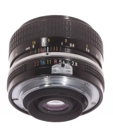 Nikon Nikkor 35mm 1:2,8