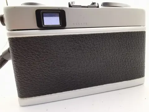 Konica C35 Automatik mit Hexanon 2,8/38 mm