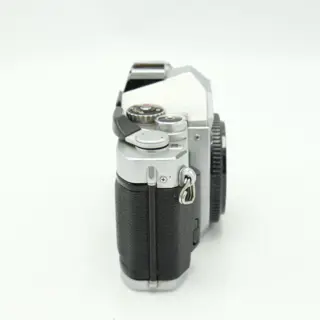 Canon AV-1 Body (zilver) (6768)
