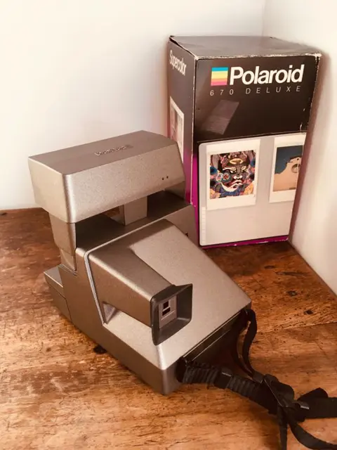 Polaroid 670 deluxe
