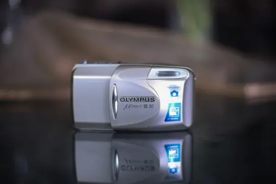 Olympus µ MJU-III 80 Compact 35mm Film camera - champagne gold