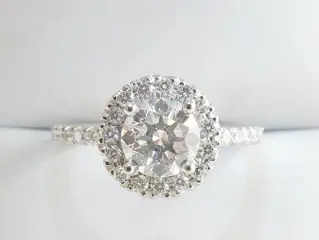 GIA Lab Report 1.01CTW diamonds F/VS2 Round cut0.71CT center stone and 0.30CT VS clarity side stones - 18 karaat Witgoud - Ring - 1.01 ct Diamant - Diamanten