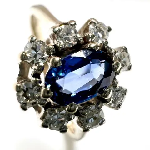 14 karaat Witgoud - Ring - 0.45 ct Saffier - 0,24 ct. diamanten