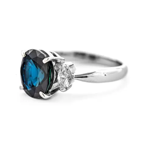 4.42 tcw Sapphire Ring Platina - Ring - 4.01 ct Saffier - Diamanten van 0,41 ct - geen minimumprijs