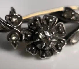 Goud, Zilver - Broche Diamanten