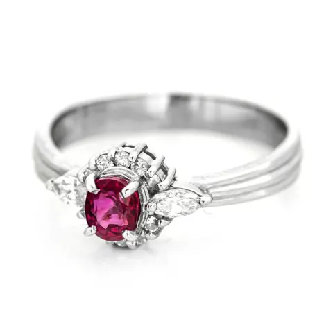 0.73 tcw Ruby Ring Platina - Ring - 0.50 ct Robijn - Diamanten van 0,23 ct - geen minimumprijs