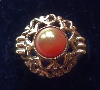 8 karaat Geel goud - Ring Bloedkoraal