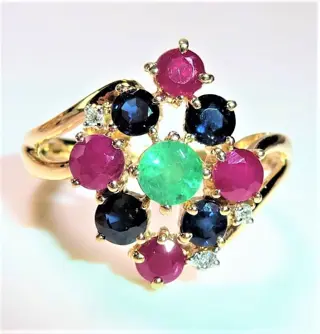 14 karaat Geel goud - Ring - 0.80 ct - Smaragd + saffieren + 0,03 ct. Diamanten / briljant geslepen