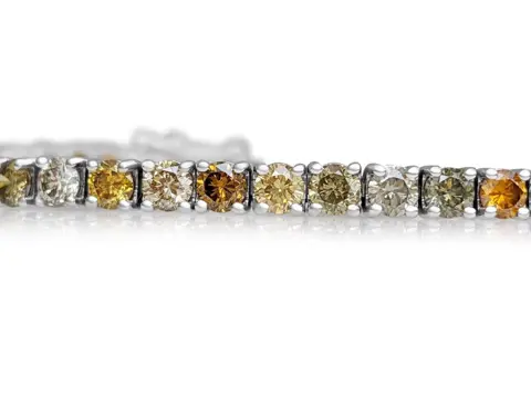 5.69 Carat Fancy Colors Diamond Tennis Riviera - 14 karaat Witgoud - Armband - GEEN RESERVE