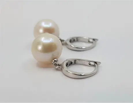 no reserve- 10x11mm White Edison Pearls - 14 karaat Witgoud - Oorbellen