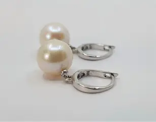 no reserve- 10x11mm White Edison Pearls - 14 karaat Witgoud - Oorbellen