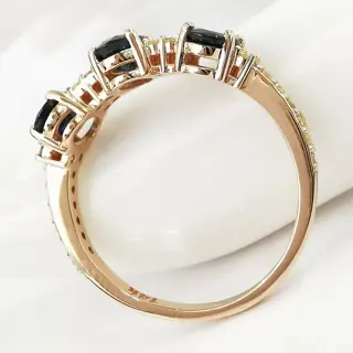 2.42 ct blue sapphire & 0.30 ct fancy intense yellow diamonds designer ring - 14 karaat Rosé goud - Ring Saffier - Diamanten, AIG gecertificeerd zonder reserve