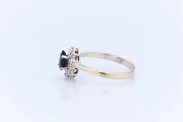 18 karaat Witgoud - Ring Saffier - Diamanten, 0,775 ct.