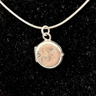 NO RESERVE Vintage photograph locket Pendant - 925 Zilver - Collier met hanger