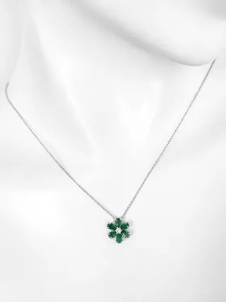 *NO RESERVE PRICE* 1.14ct Emerald and Diamond Pendant - 14 karaat Witgoud - Hanger