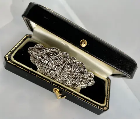 NO RESERVE Art Deco duette brooch - 925 Zilver - Broche