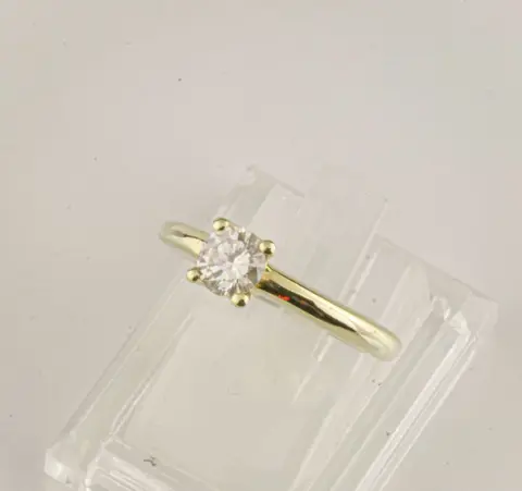 14 karaat Geel goud, Goud - Ring - 0.68 ct Diamant
