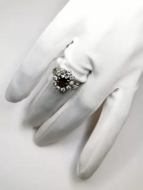 NO RESERVE - 18 karaat Goud - Ring - 1.06 ct Granaat - Diamanten