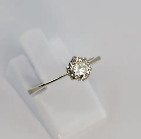 18 karaat Goud, Witgoud - Ring - 0.78 ct Diamant